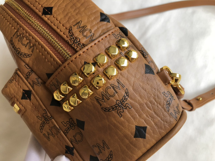 mcm02 bags rivits backpack 0168241