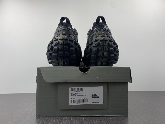 Ba*len*cia*ga defender black 685613w2ra61000