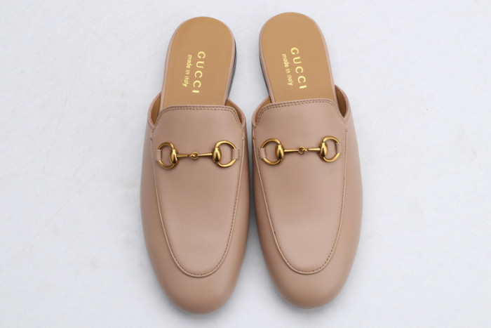 guc loafer