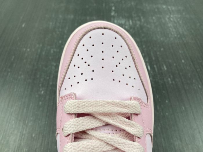 nike dunk low gs triple pin dh9765-600