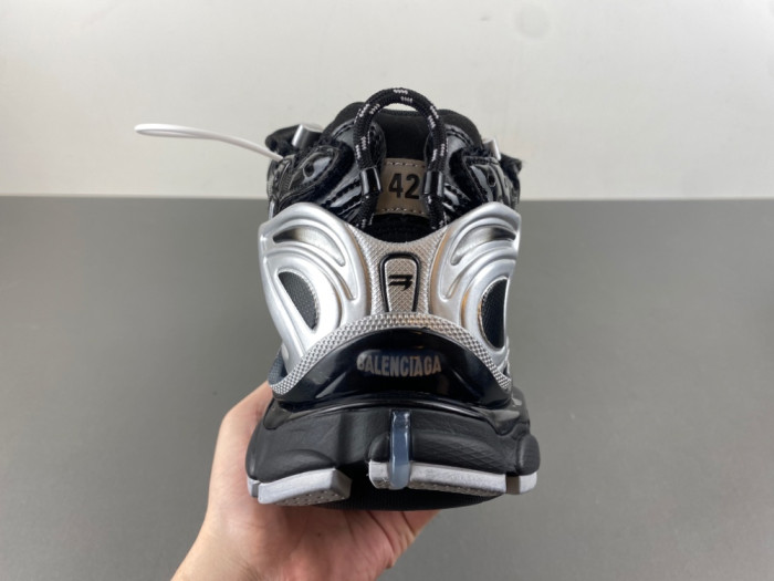 Balenciaga Runner Graffiti BCR025