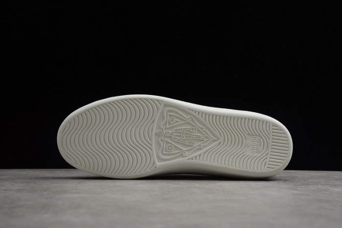 gi ace embroidered low-top sneaker h903p147