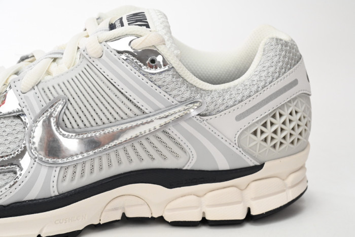 nike zoom vomero 5 fd0884-025