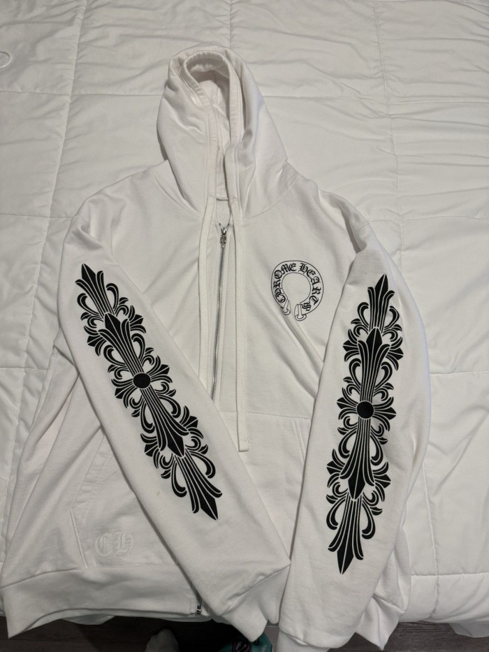 Ch*0me He**ts horseshoe floral zip up hoodie