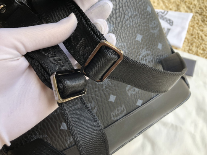 mcm02 bags rivits backpack 0168241